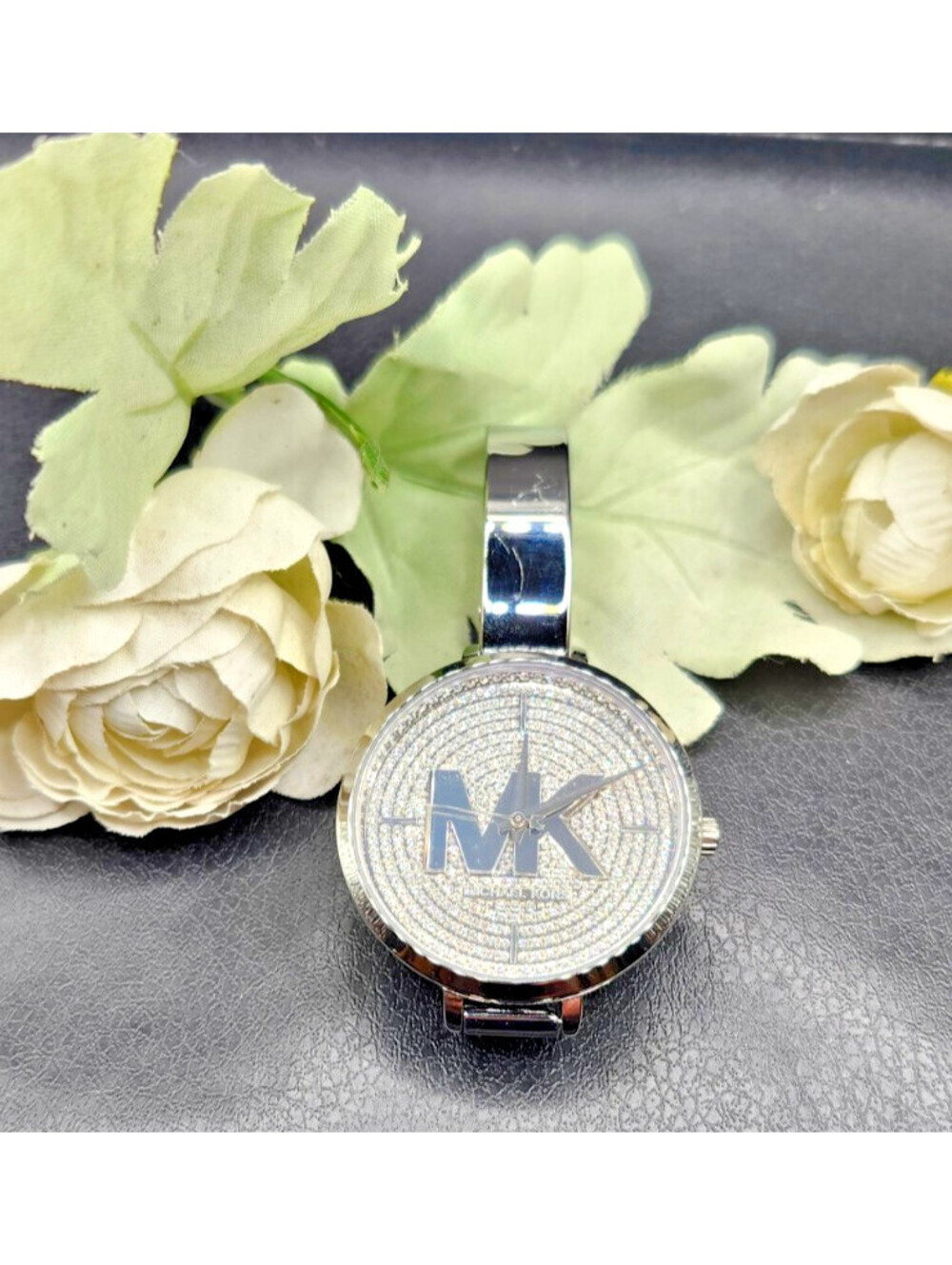 Michael Kors Charley MK4432 Silver Pavé Crystal Watch - Working Battery / Runs